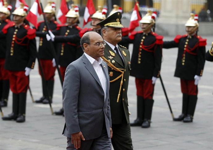 El que fuera presidente de Túnez, Moncef Marzuki  (2011-2014) , durante una cumbre celebrada en Lima, con el Gobierno de Perú en 2012.