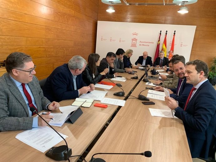 Imagen de la Comisión de Pleno de Infraestructuras, Hacienda, Gestión Económica y Asuntos Generales