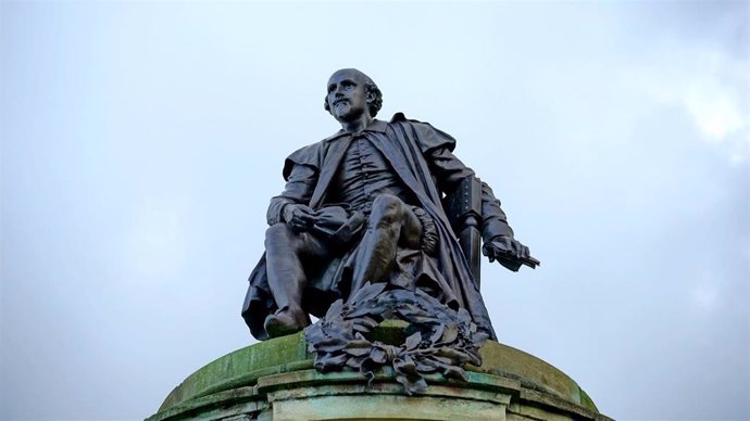 Estatua de William Shakespeare