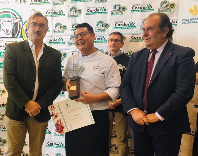 El chef Luis Miguel García Vilchez gana el XII Premio Espiga Corderex-Caja Rural