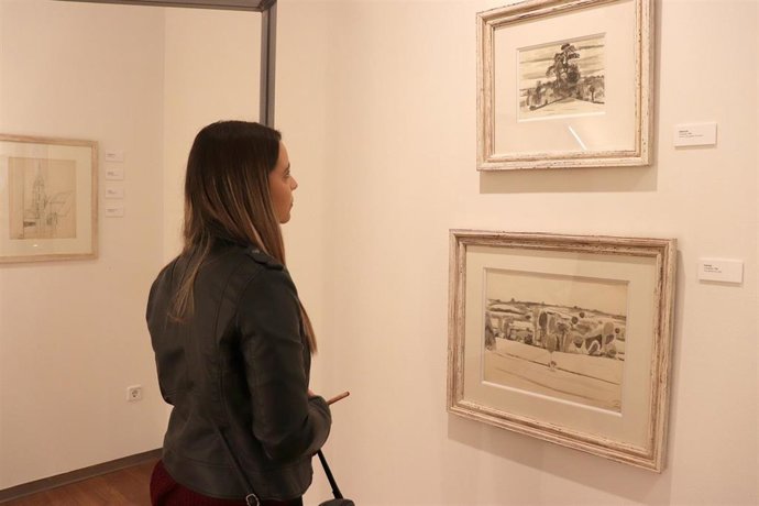 Exposición sobre Joaquín Peinado en Antequera organizada por la Fundación Unicaja.