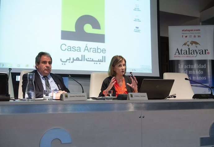 Una de las intervenciones del foro sobre Magreb y Europa, que se celebra en la sede de Casa Árabe en Córdoba.
