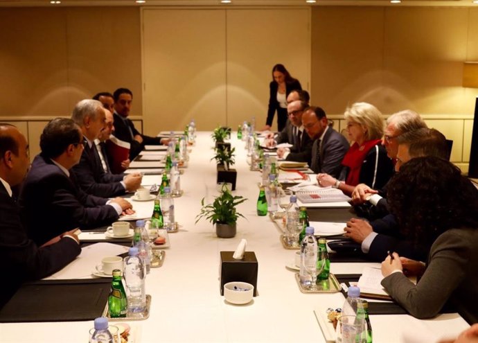 Libia.- Una delegación de EEUU se reúne con Haftar en un intento de lograr el ce