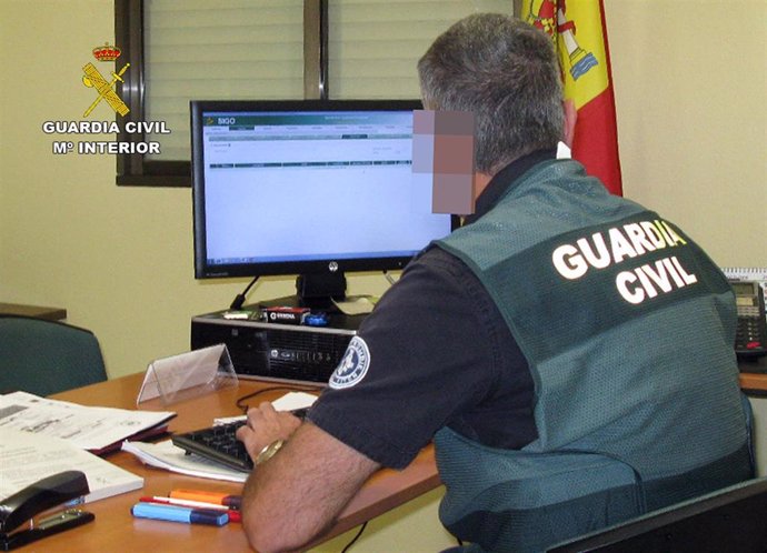 Agente de la Guardia Civil en una imagen de archivo.