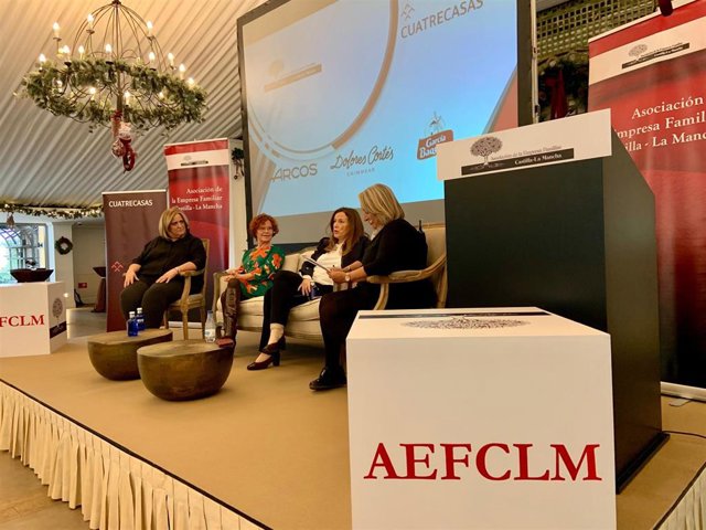 Jornada Mujer y Familia AEFCLM.