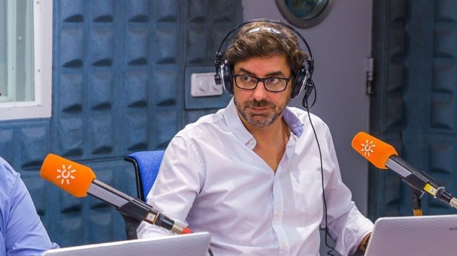El periodista de Canal Sur Radio Valentín García, creador del movimiento #yomecuro , fallecido en Sevilla víctima del cáncer
