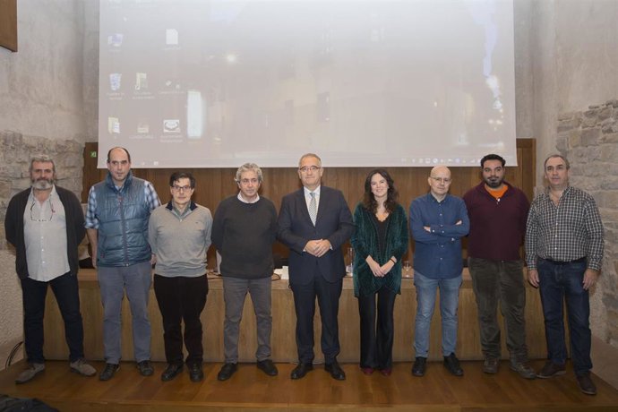 Participantes en las jornadas sobre la educación para el desarrollo organizada en Pamplona