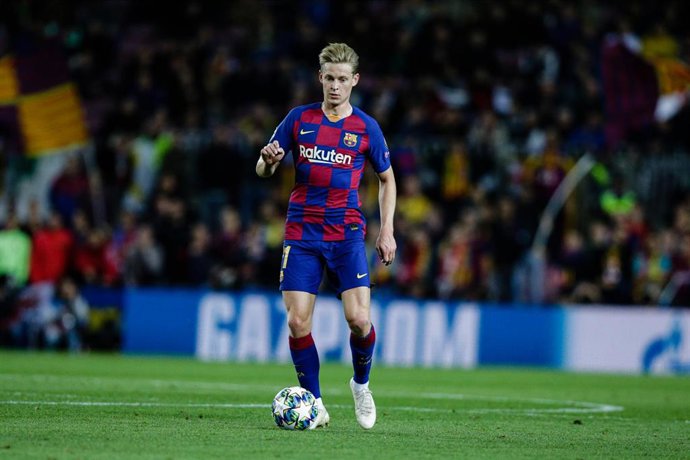 21 Frenkie De Jong from Holland of FC Barcelona during the UEFA Champions League match between FC Barcelona and Slavia Praga in Camp Nou Stadium in Barcelona 05 of November of 2019, Spain.