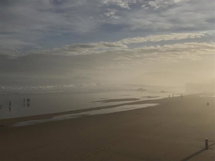 Olas, oleaje, temporal, en el Sardinero