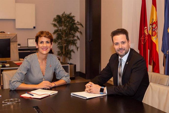 La presidenta de Navarra, María Chivite, junto al alcalde de Tudela, Alejandro Toquero