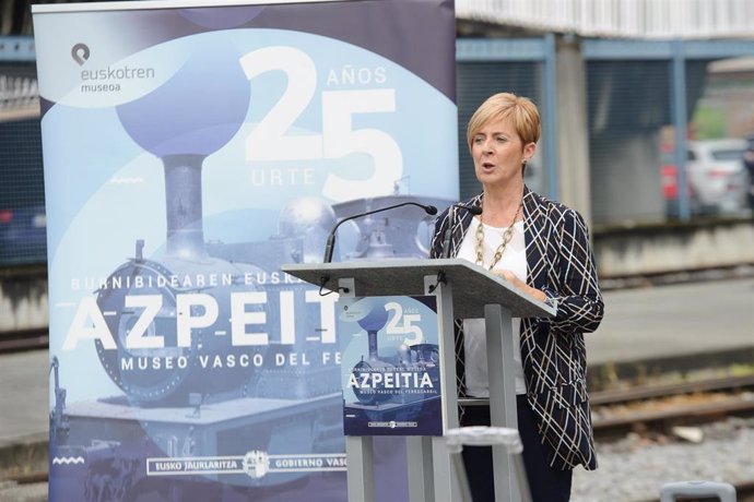 La consejera de Desarrollo Económico, Arantza Tapia, en un acto en Azpeitia.