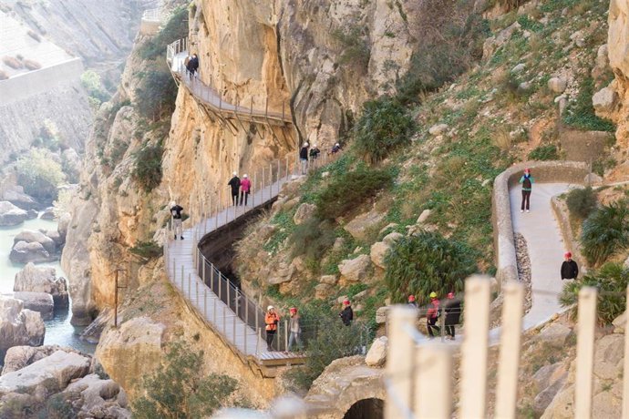 Caminito del rey málaga senda medio ambiente paraje gaitanes pasarela