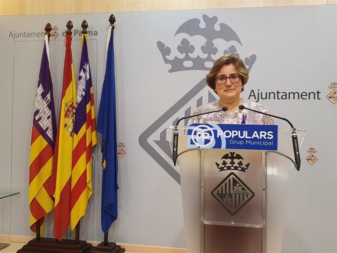 La portavoz 'popular' Mercedes Celeste.