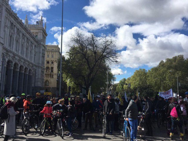 Marcha ciclista para pedir un carril bici segregado en el Paseo de la Castellana