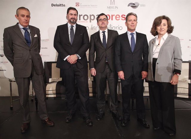 Ponentes del desayuno sobre el mercado de oficinas organizado por Europa Press