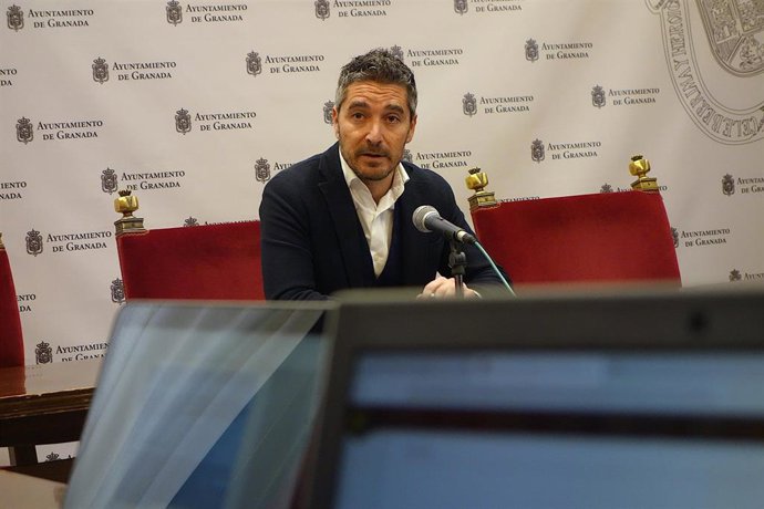 El concejal de Empleo y Emprendimiento de Granada, Manuel Olivares