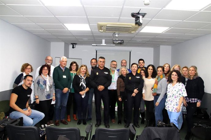 Participantes en un curso formativo del Hospital Virgen Macarena de Sevilla sobre agresiones a profesionales sanitarios.