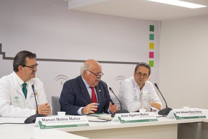 El consejero de Salud, Jesús Aguirre, este miércoles en la presentación del uso del tratamiento T-CAR en pacientes con linfomas.