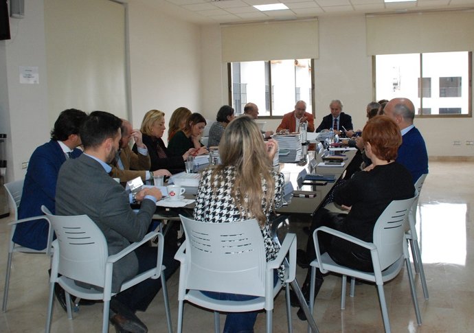 Reunión de consejeros de la RTVA y del Consejo Audiovisual de Andalucía.