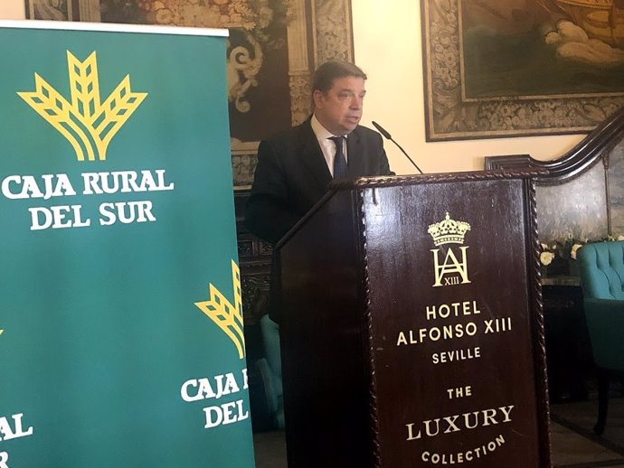 El ministro de Agricultura en funciones, Luis Planas, en su intervención de clausura de la jornada organizada por Caja Rural del Sur.