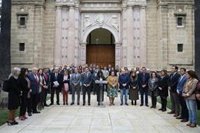 Bosquet lee en el Parlamento un manifiesto contra la violencia machista consensuado por todos los grupos salvo Vox