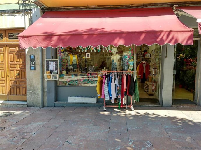 Comercio minorista en Oviedo. 