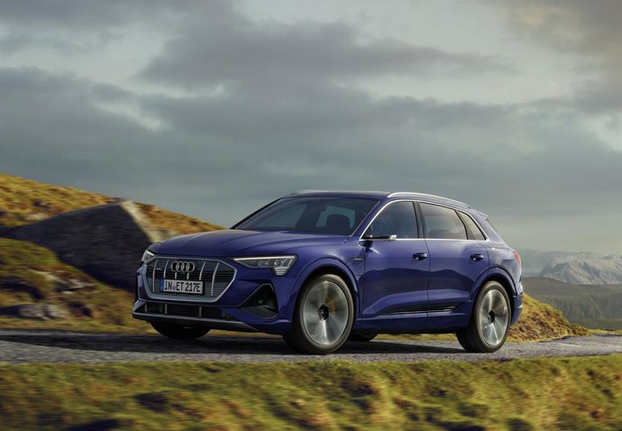 Audi introduce una actualización de 'hardware' que añadirá 25 kilómetros de autonomía al e-tron