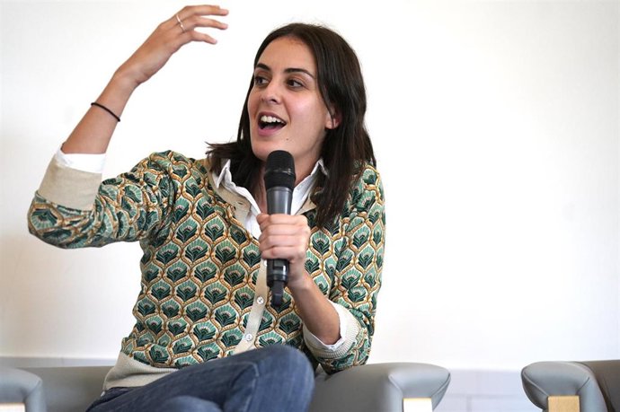 La coordinadora de la campaña de Más País, Rita Maestre, interviene  durante un acto político en Bilbao, a domingo 27 de octubre de 2019.