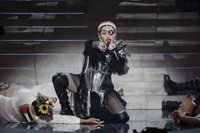 Madonna cancela tres conciertos por un "dolor abrumador" y orden médica