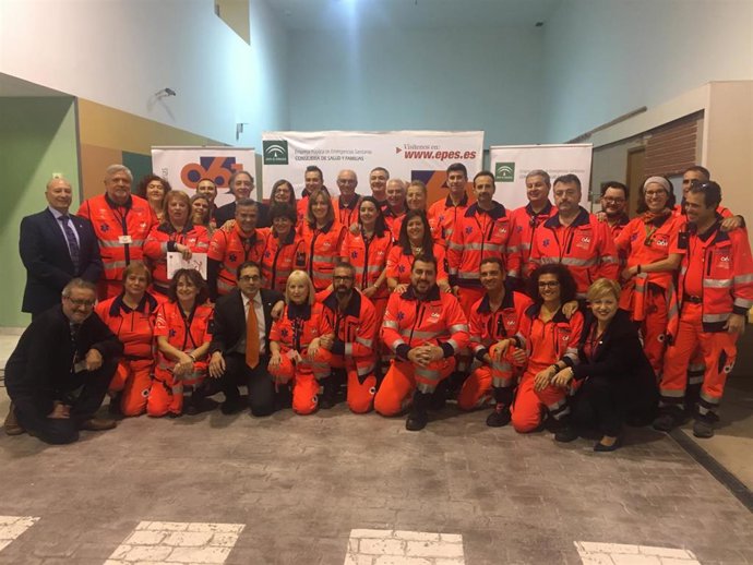 Imagen del acto del 25 aniversario del servicio de emergencias 061 en Granada