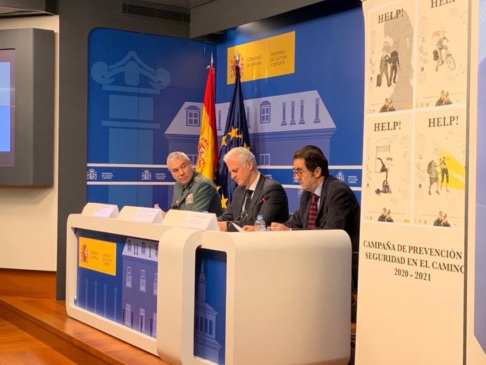 El alcalde de Logroño ha presentado en el Ministerio de Cultura la campaña de seguridad y prevención en el Camino de Santiago.