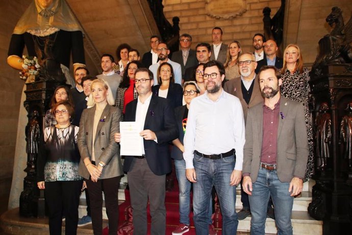 PSIB, MÉS per Palma, Unidas Podemos, PP y Cs firman en Cort una moción con motivo del 25N
