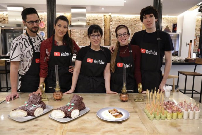 Creadores de los canales de YouTube Quiero Cupcakes!, Anna recetas fáciles y Cocina para todos