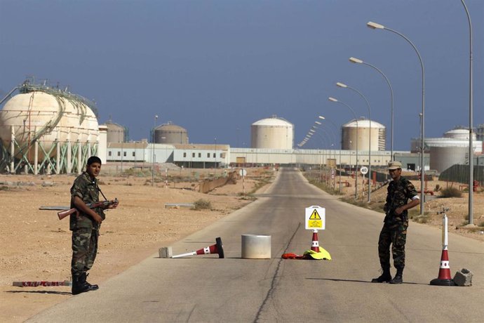 Refineria De Petroleo En Libia