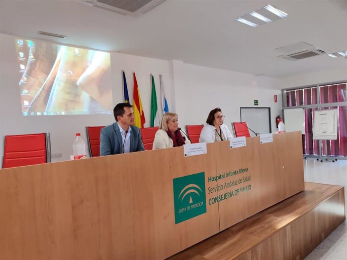 XI Encuentro sobre Alzheimer en el hospital Infanta Elena.