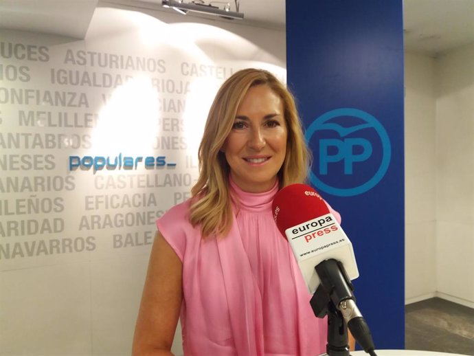 La presidenta del PP en Navarra y nueva vicesecretaria de Organización del Partido Popular, Ana Beltrán, durante una entrevista para Europa Press.