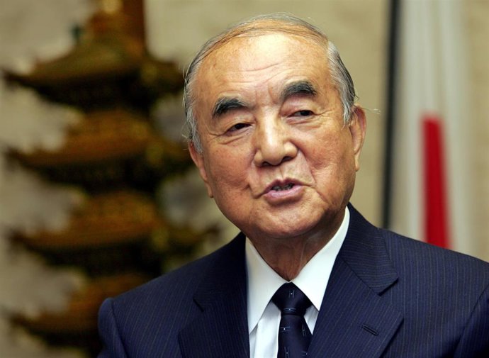El exprimer ministro de Japón Yasuhiro Nakasone