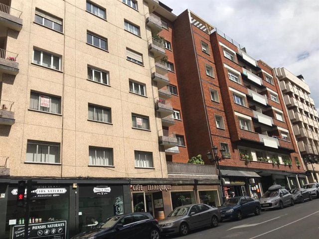 Pisos, Oviedo.