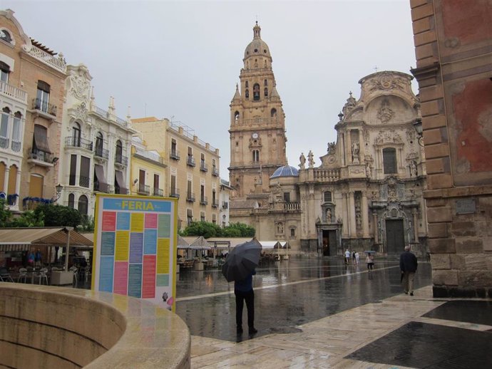 Lluvias, tormentas, aviso rojo Murcia ciudad, Catedral #DANA