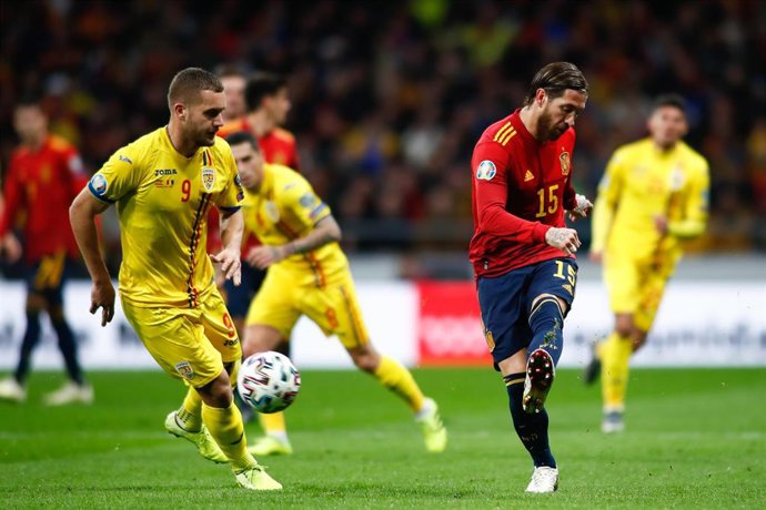 Sergio Ramos jugando con España