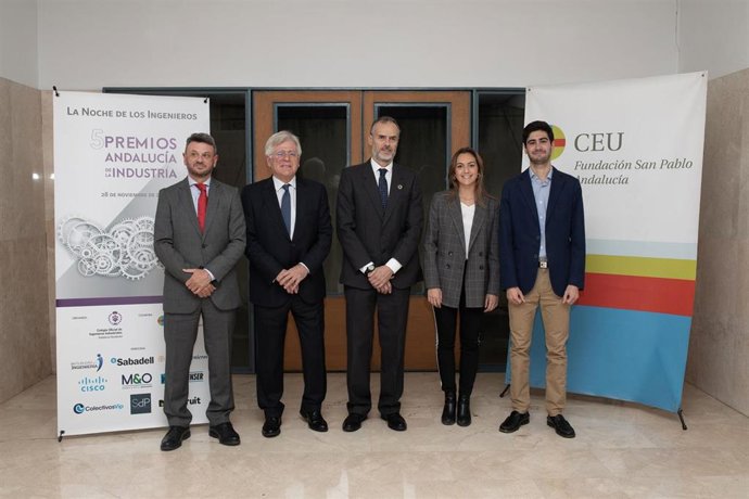 Entrega de los premios del Colegio de Ingenieros Industriales de Andalucía Occidental.