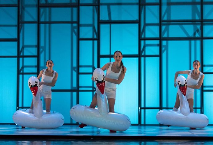 Lo mejor de Aracaladanza llega al Teatro Cánovas con Play