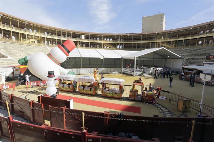 Plaza de Toros de Alicante con las actividades programadas para estas Navidades.