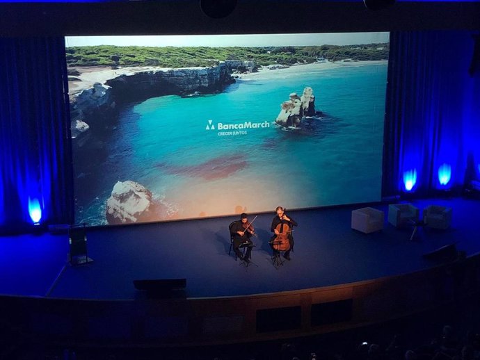 Documental Banca March sobre la protección de los océanos y la posidonia