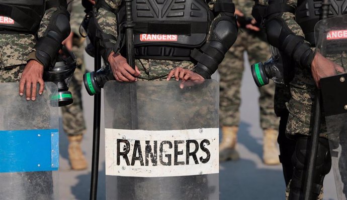 Miembros de los Rangers de Pakistán
