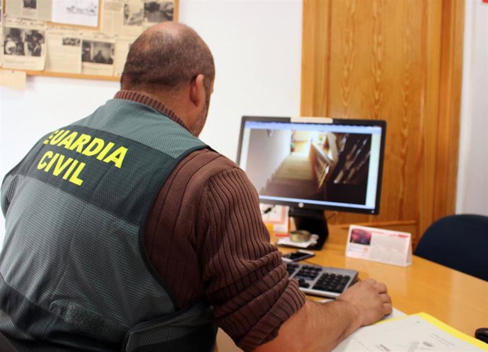 La Guardia Civil Detiene A Una Joven Como Presunta Autora De La Tentativa De Homicidio De Su Madre