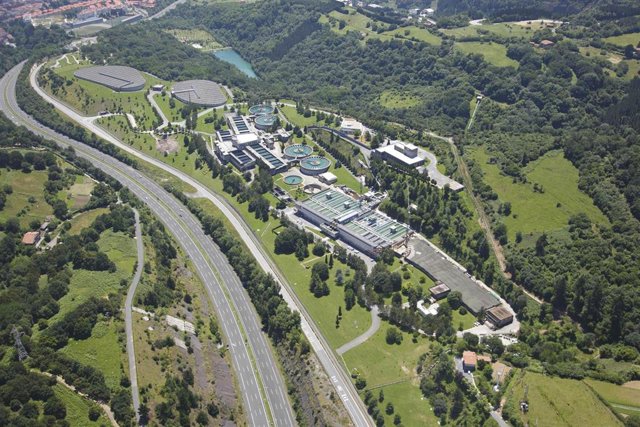 Estación de Tratamiento de Agua Potable de Venta Alta , en Arrigorriaga (Bizkaia)