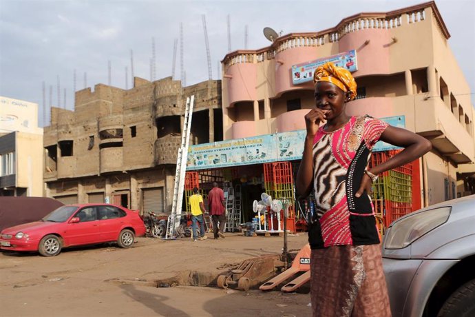 Una niña en Bamako