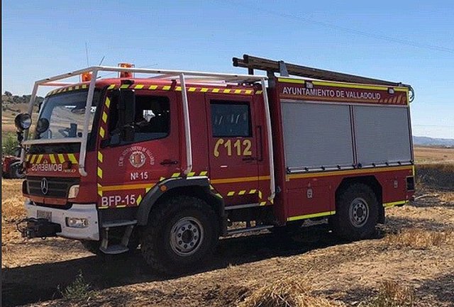 Sucesos.- Hospitalizadas una mujer y dos niñas afectadas por el humo de un incendio en una vivienda en Valladolid