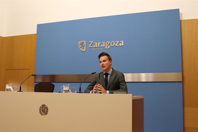 El consejero de Urbanismo y Equipamientos del Ayuntamiento de Zaragoza, Víctor Serrano.